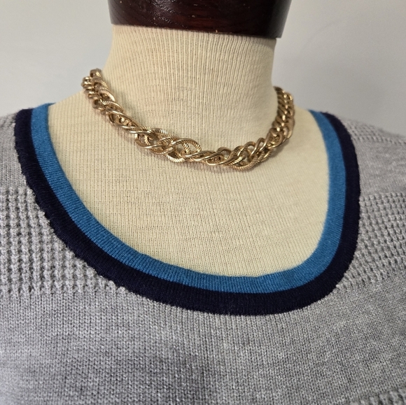 Bagatelle Gray Crew Neck Sweater with Textured Stripes , Navy And Blue Collar. S - Picture 3 of 8